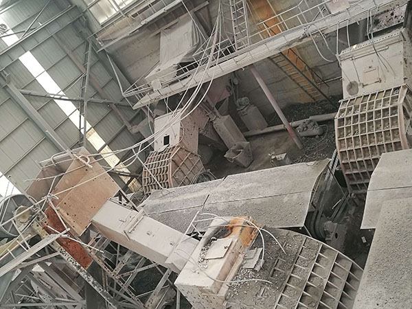 云南全自动移动破碎机技术参数