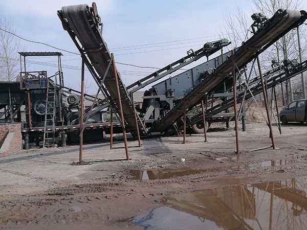 黑龙江车载移动破碎站建筑垃圾