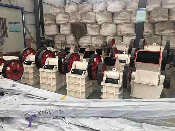 小型鄂式移动破碎站设备价格