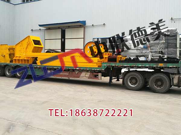 江西颚式移动破碎站工作现场