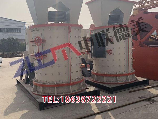 甘肃大型履带式移动破碎站组合